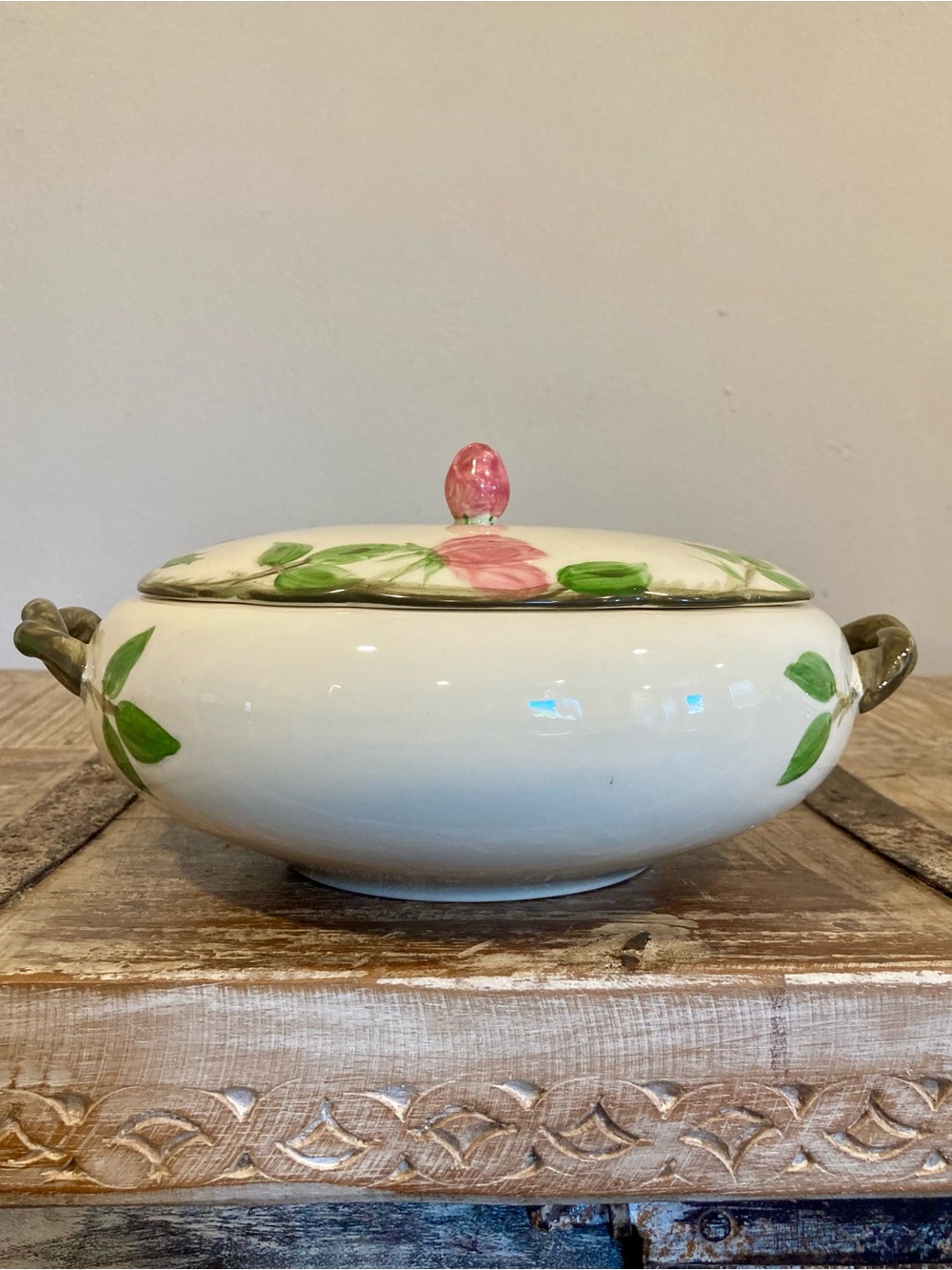 Franciscan Desert Rose Covered Serving Dish USA Backstamp 1960s Earthenware - Picture 7 of 16